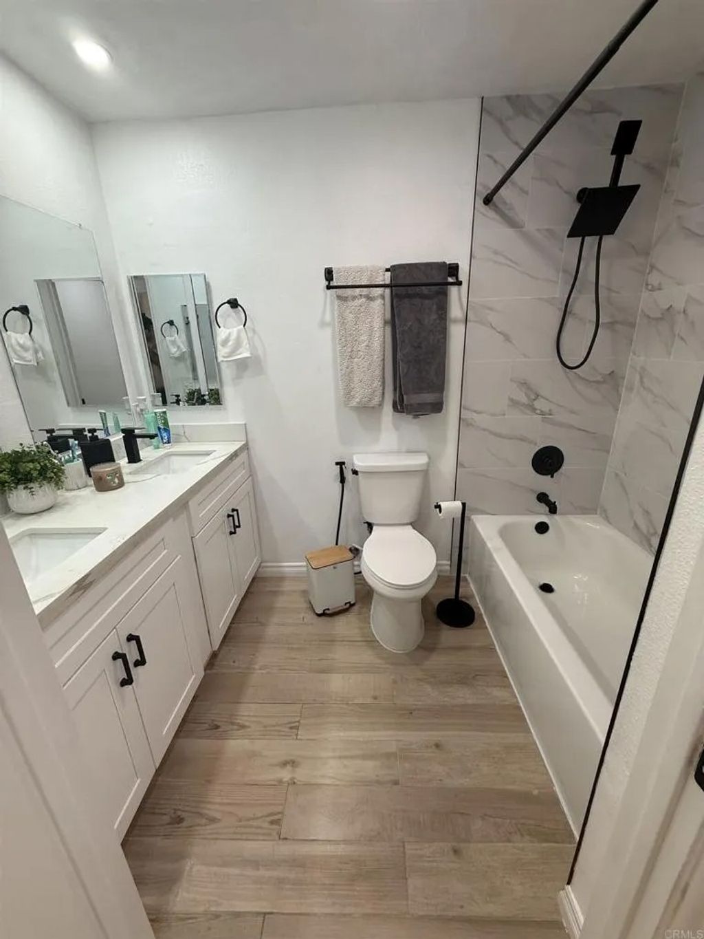 Photo of 830 W Lincoln Avenue #171, Escondido, CA 92026 (MLS # NDP2600926)