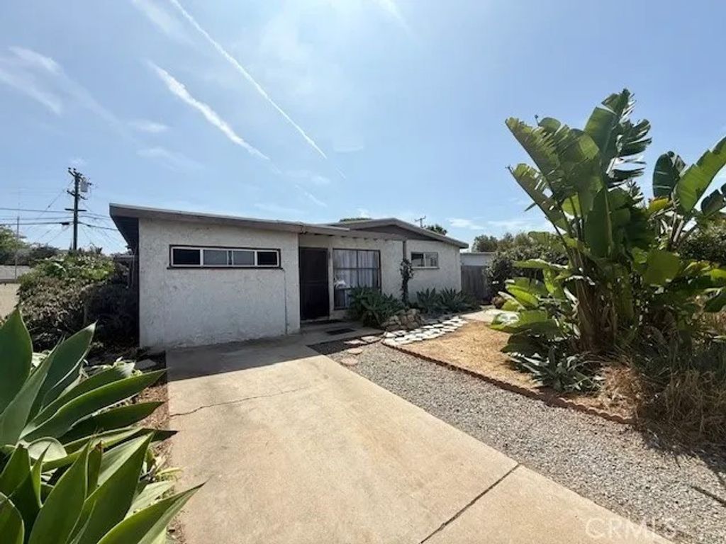 Photo of 1211 9th Street, Imperial Beach, CA 91932 (MLS # SW25184796)