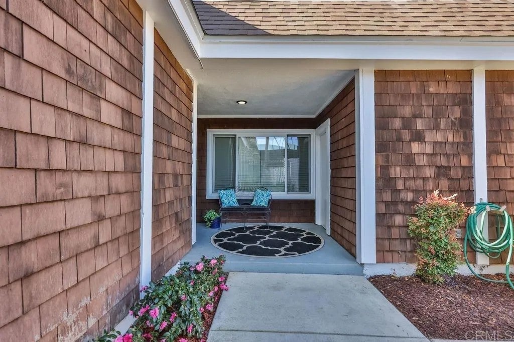 79 half moon bend