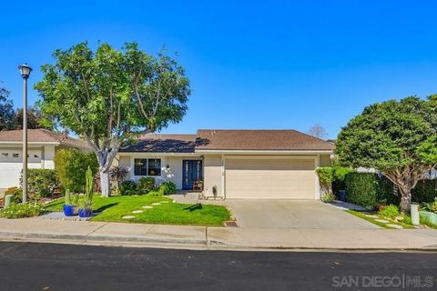 3041 Caminito Arenoso San Diego CA 92117