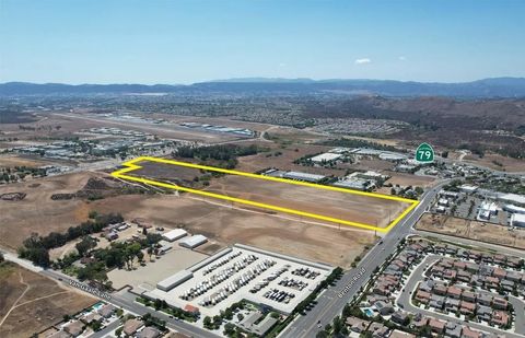 30951 Benton Road Winchester CA 92596