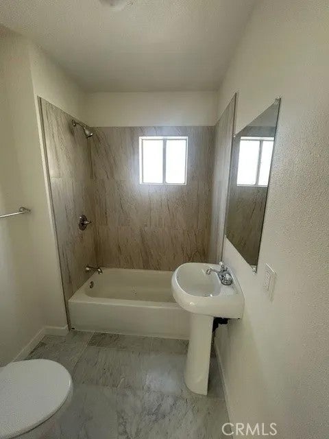 623 W 78th