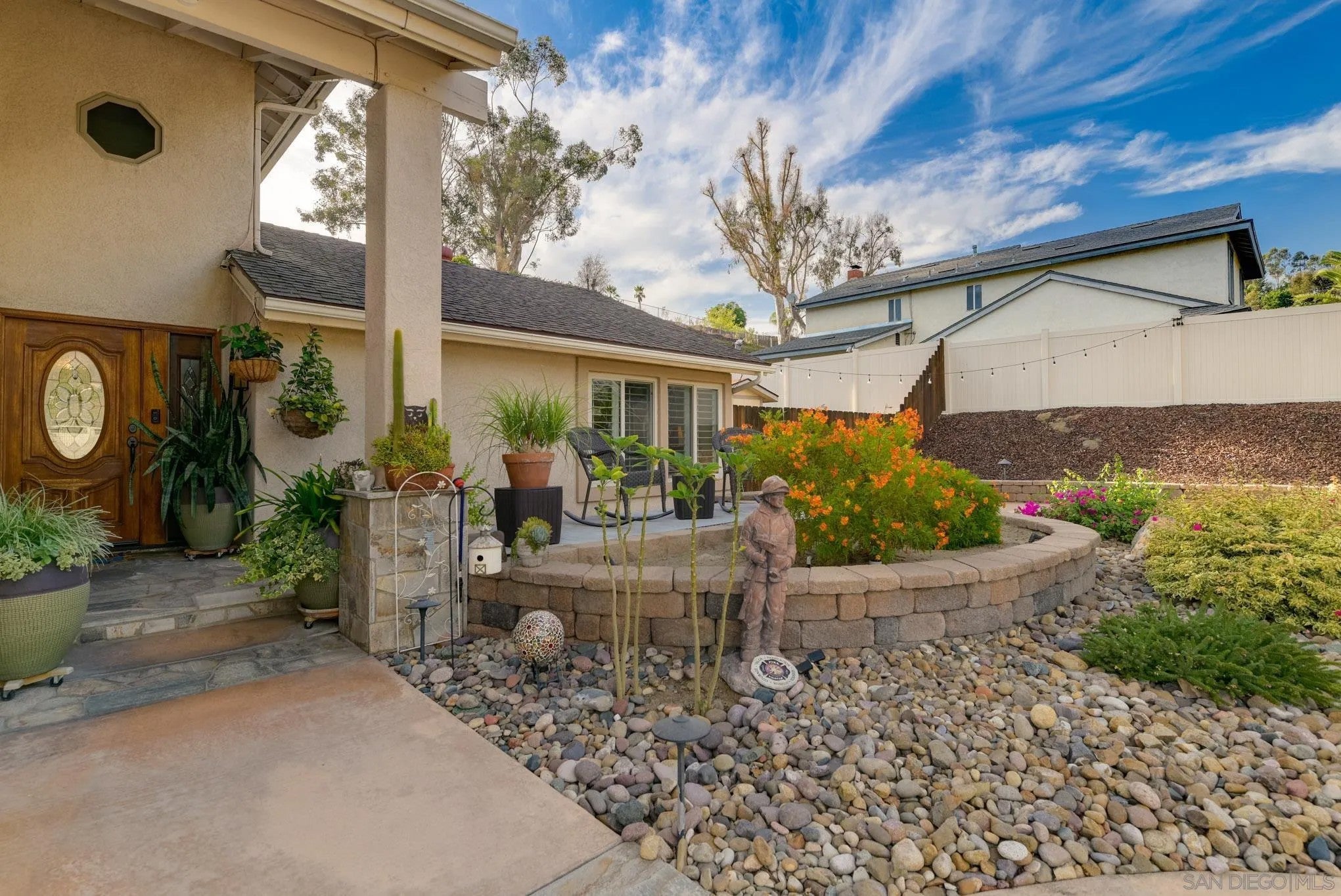 1734 Treseder Cir