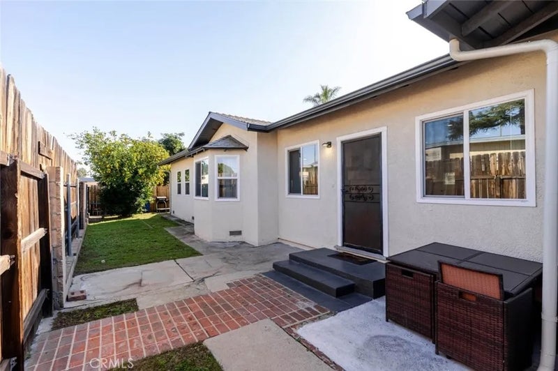 6216 Oak
