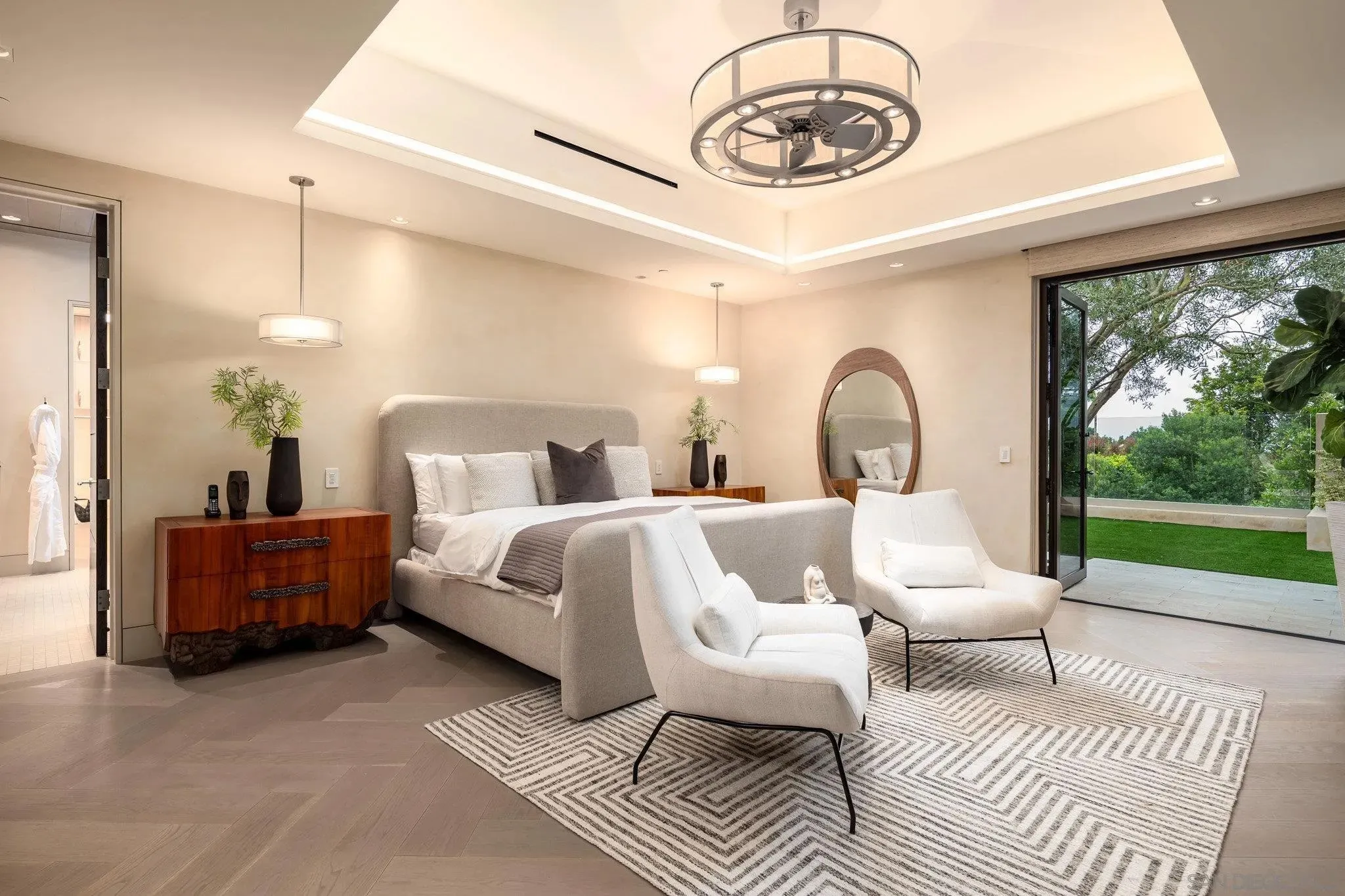 La Jolla, California 92037, United States, 6 Bedrooms Bedrooms, ,6 BathroomsBathrooms,Residential,Active,152086