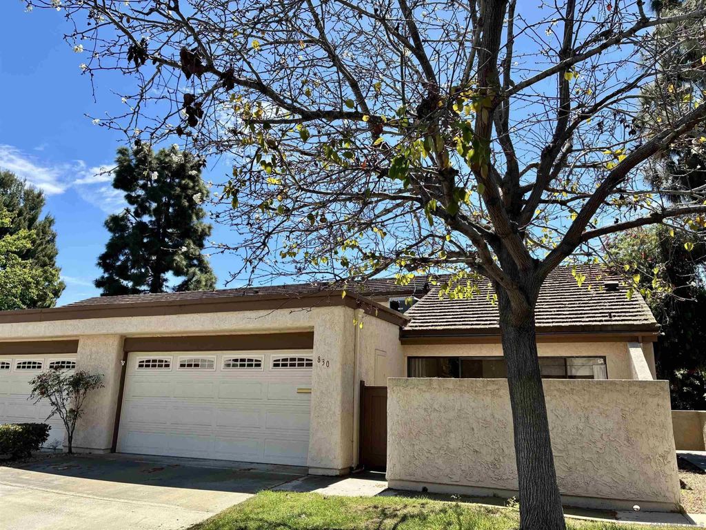 Photo of 830 Cinnamon Ct, Chula Vista, CA 91910 (MLS # 260010417)