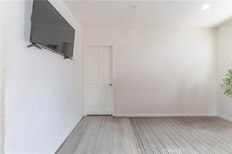 421 E 65th