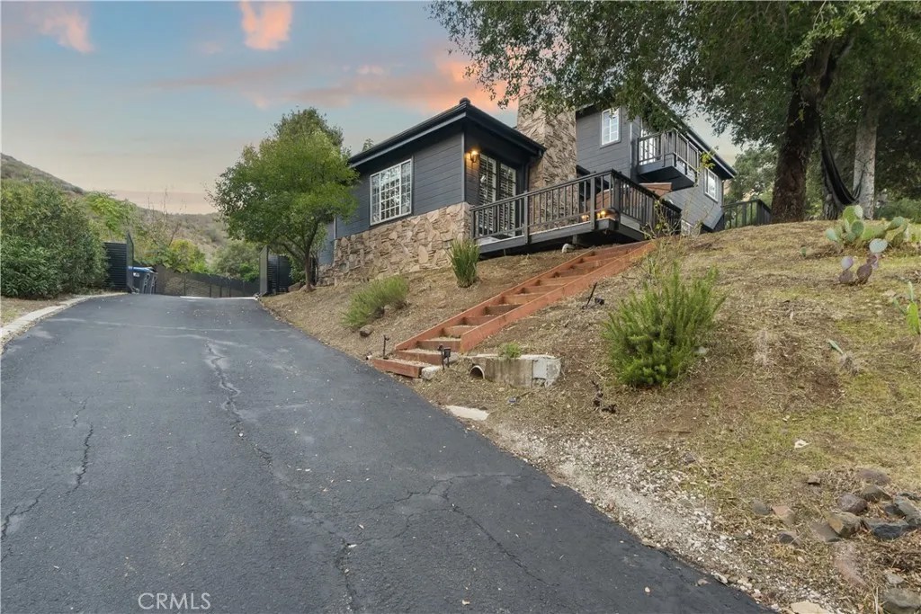 2514 Sierra Creek
