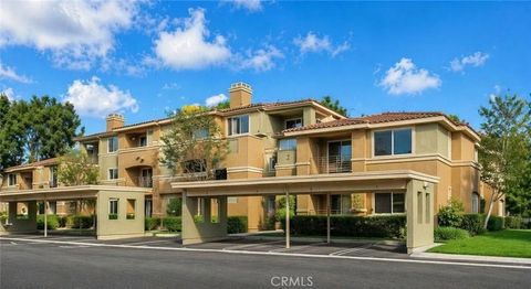 Photo of 22681 Oakgrove Unit 233, Aliso Viejo, CA 92656 (MLS # OC26079883)