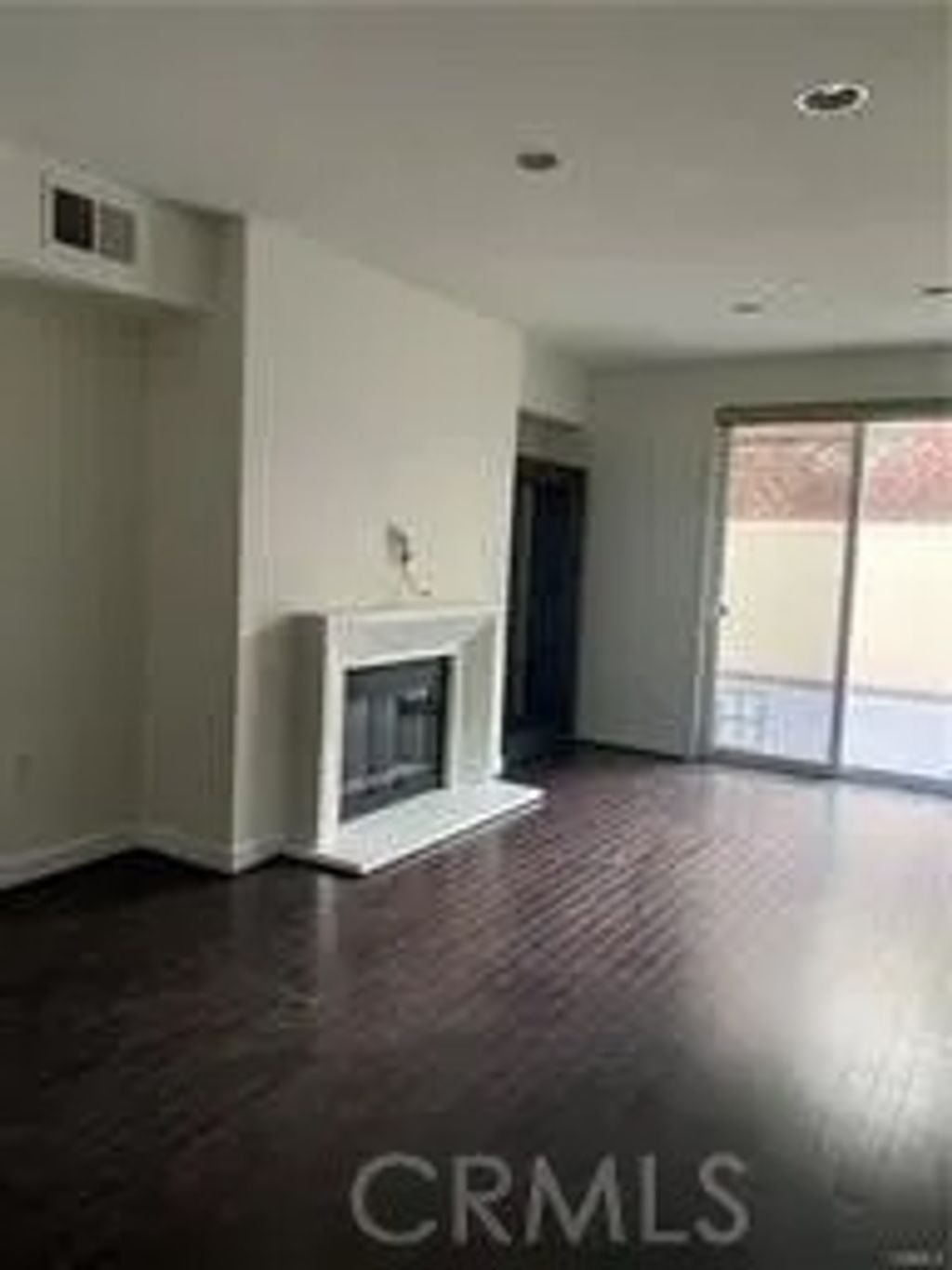 Photo of 14412 Killion, Sherman Oaks, CA 91401 (MLS # SR25281050)