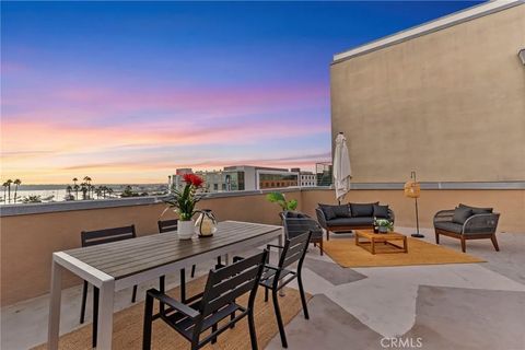 941 W Hawthorn 9 San Diego CA 92101