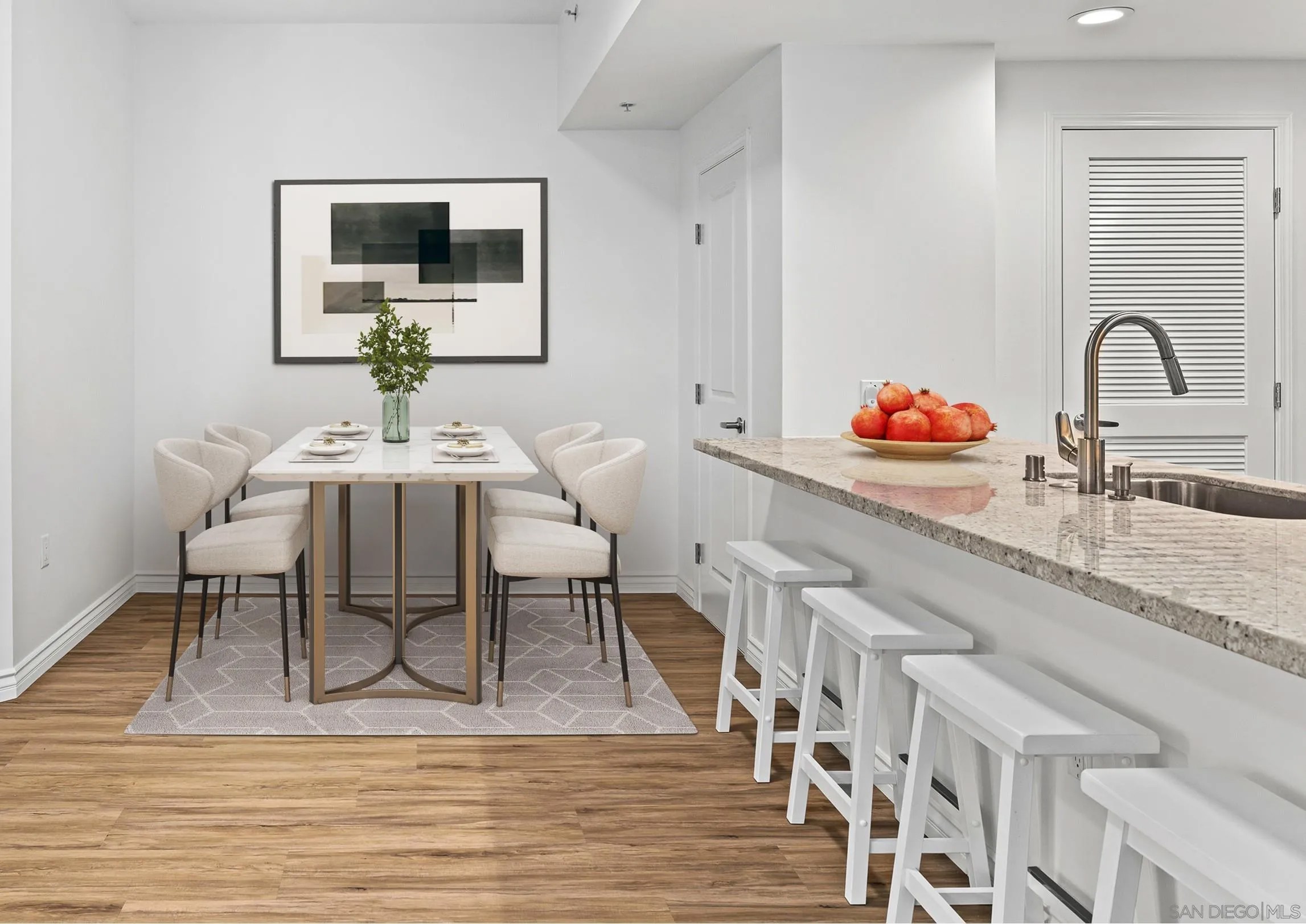 1431 Pacific Highway 519