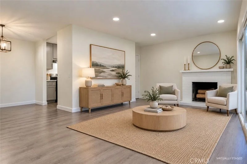 1098 Cabrillo Park B