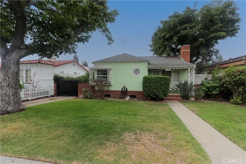 Photo of 7820 7th St, Downey, CA 90241 (MLS # DW26027845)