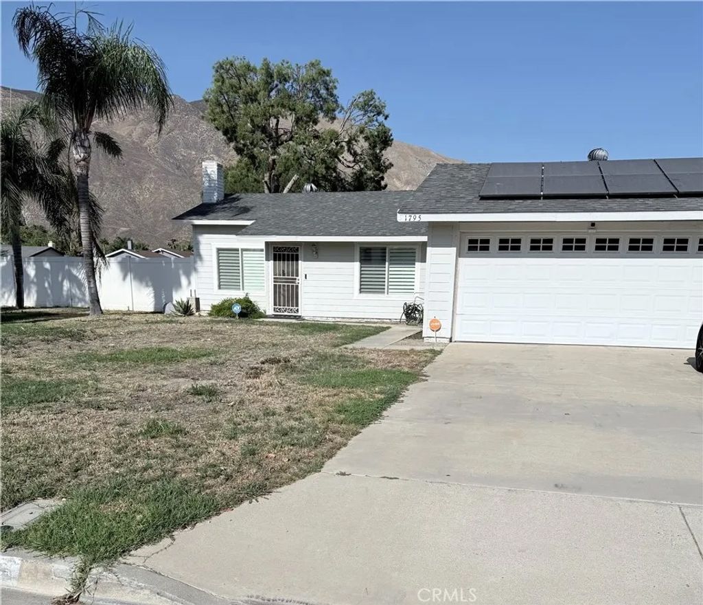 Photo of 1795 N Nanci LN, San Jacinto, CA 92583 (MLS # SW26158418)