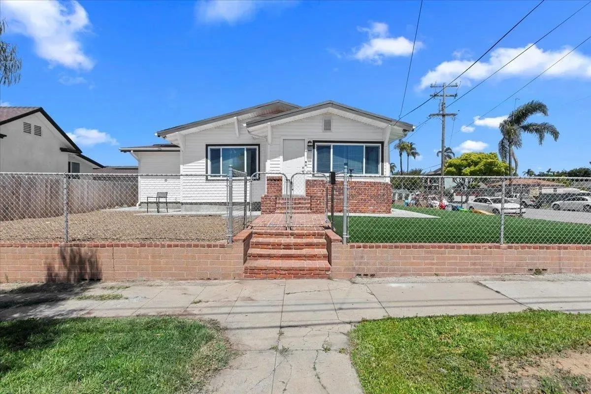 National City, California 91950, United States, 3 Bedrooms Bedrooms, ,1 BathroomBathrooms,Residential,Active,183428