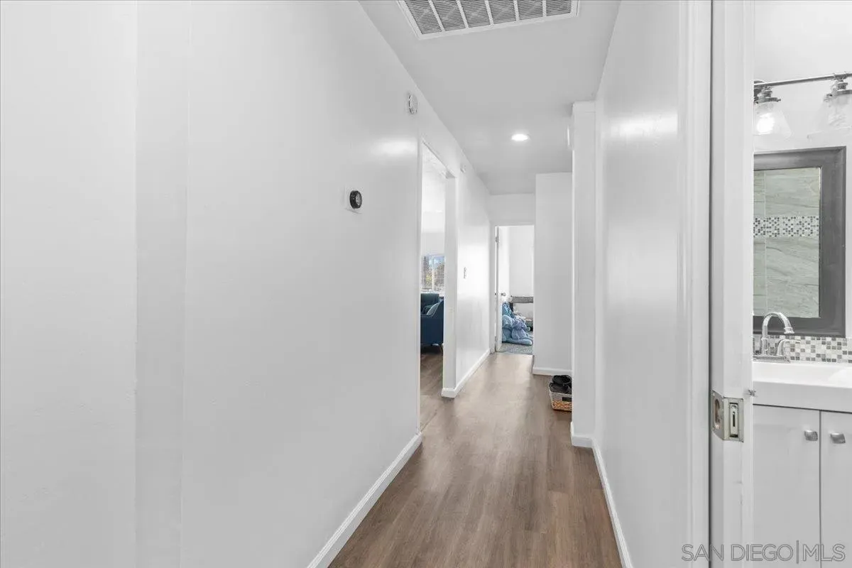 National City, California 91950, United States, 3 Bedrooms Bedrooms, ,1 BathroomBathrooms,Residential,Active,183428