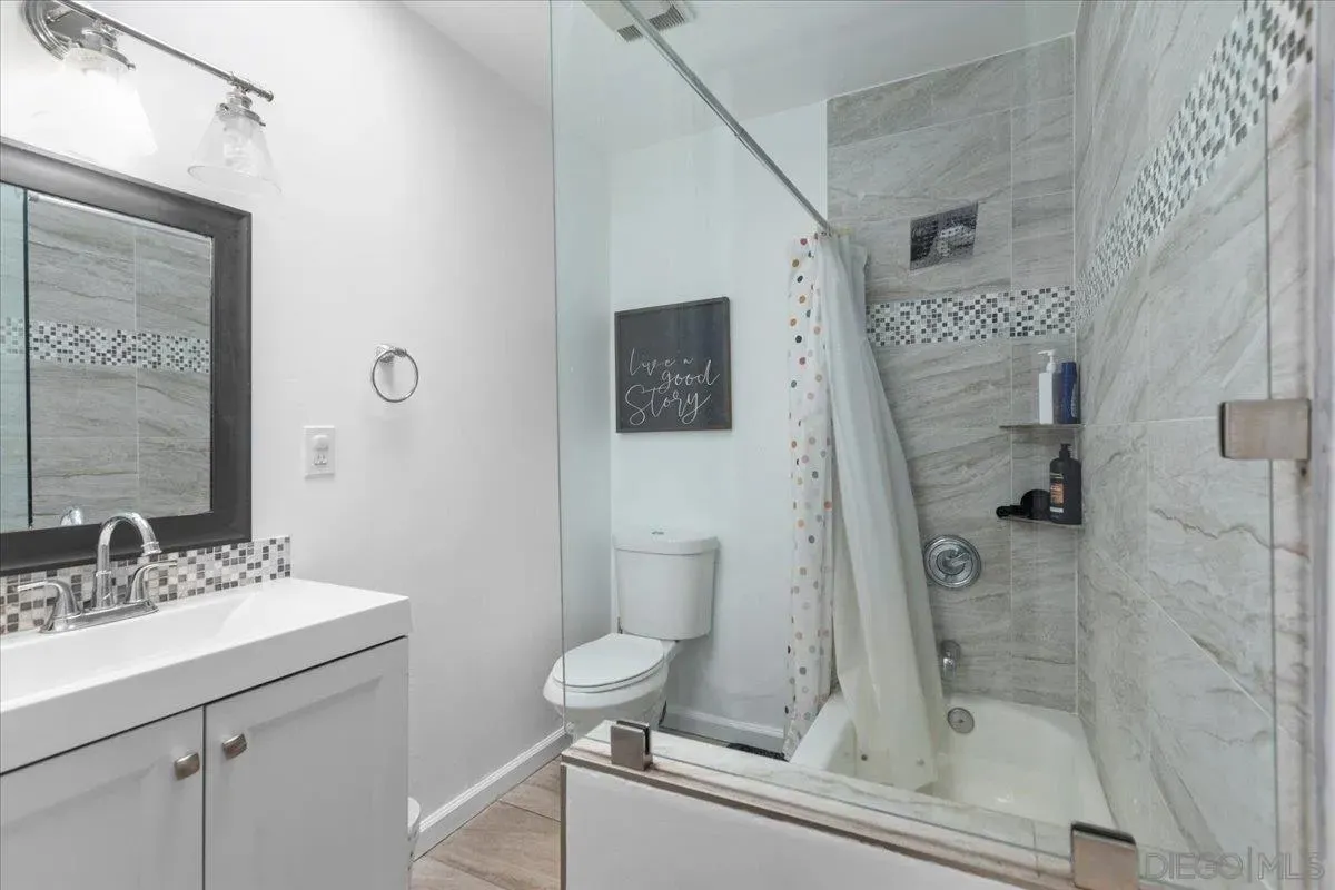 National City, California 91950, United States, 3 Bedrooms Bedrooms, ,1 BathroomBathrooms,Residential,Active,183428