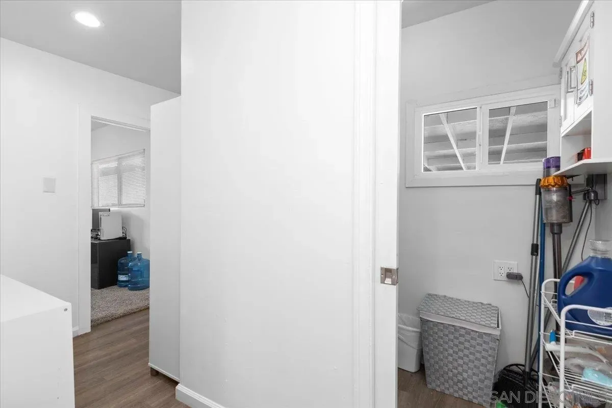 National City, California 91950, United States, 3 Bedrooms Bedrooms, ,1 BathroomBathrooms,Residential,Active,183428