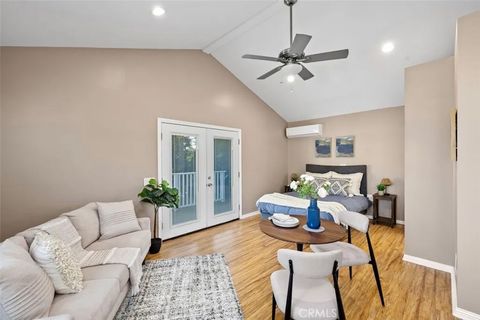 Tiny photo for 2755 N Lincoln Street, Burbank, CA 91504 (MLS # SR25234331)