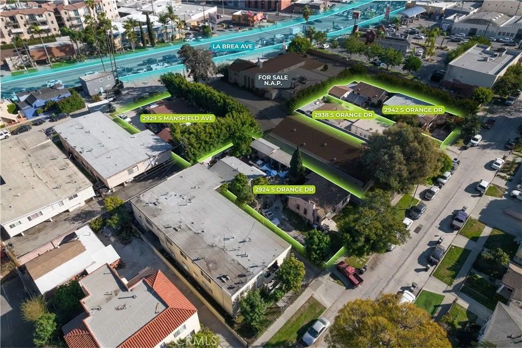 Photo of 2942 S Orange Dr, Los Angeles, CA 90016 (MLS # PW26008766)