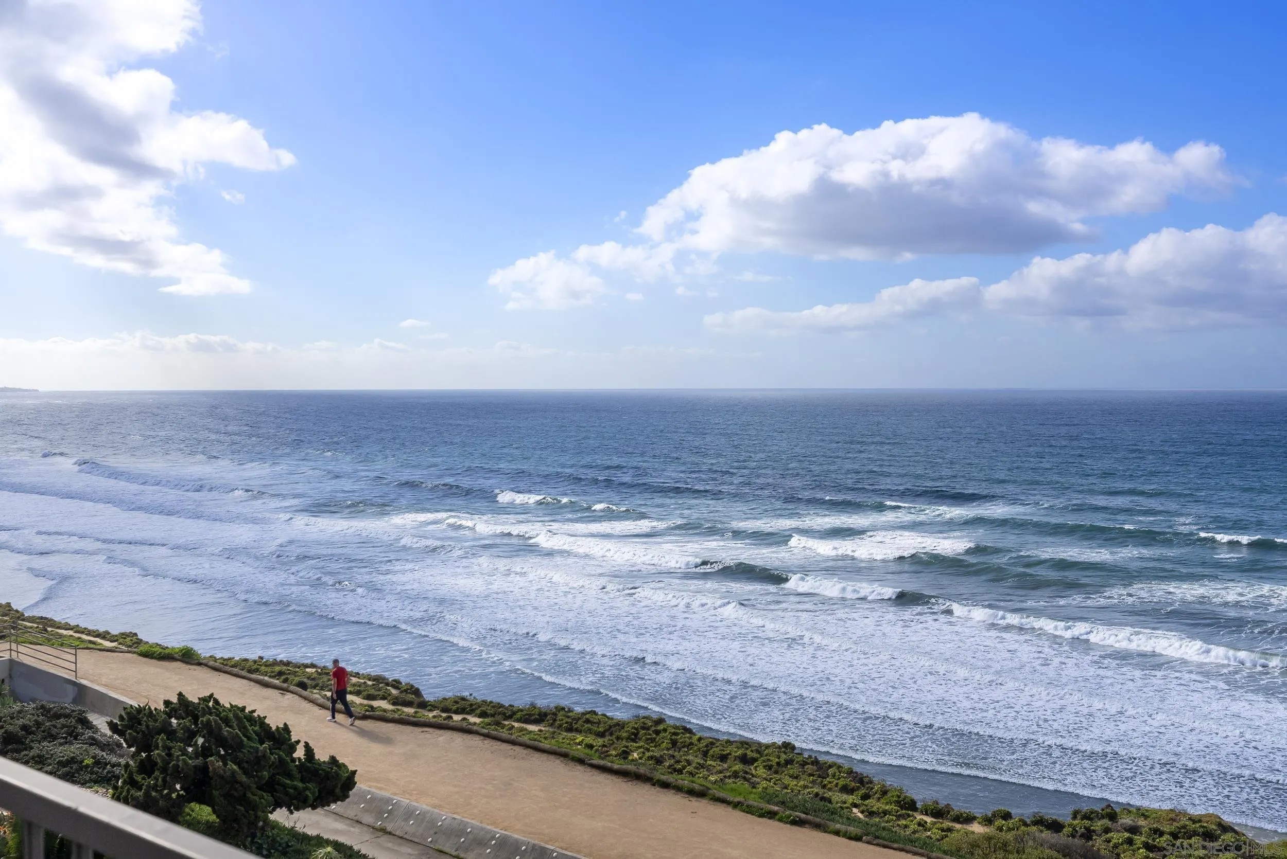 424 Stratford Ct B31