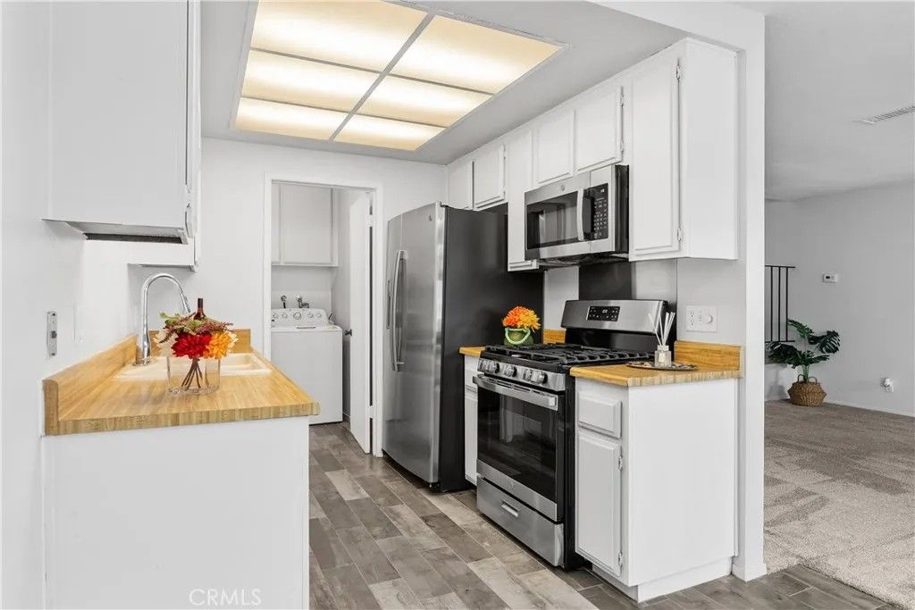 Photo of 20453 Elm Hill #26 Ln, Yorba Linda, CA 92886 (MLS # PW26072983)