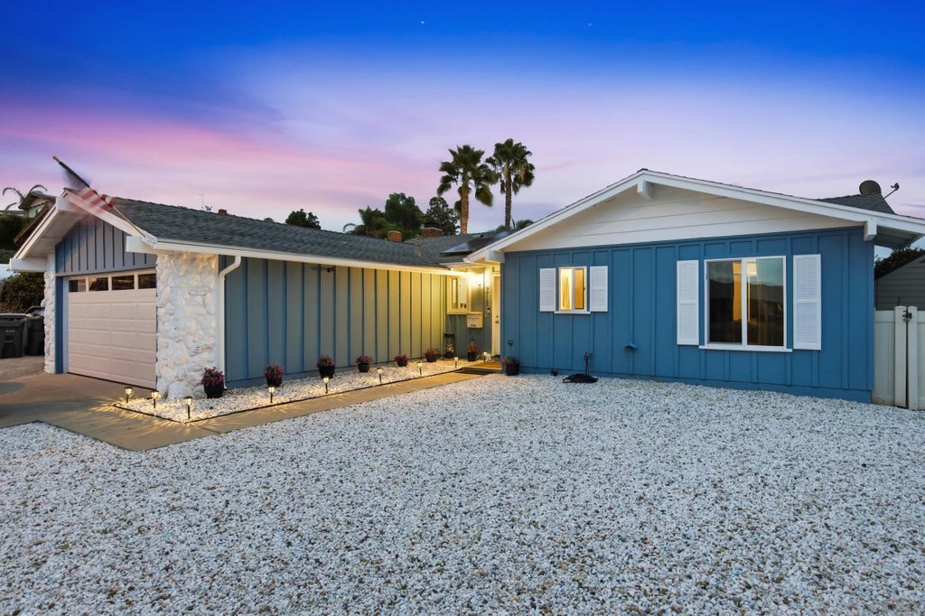 Photo of 9713 Dragoye Dr, Santee, CA 92071 (MLS # 260025941)