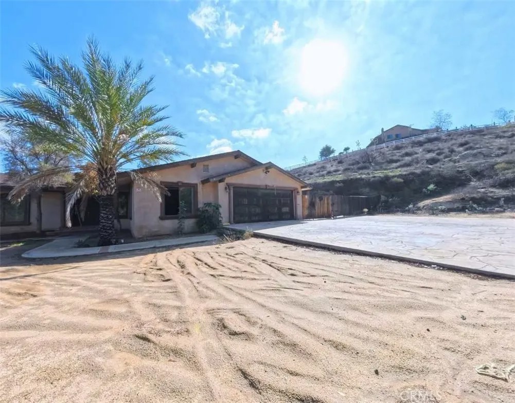 11455 Pigeon Pass