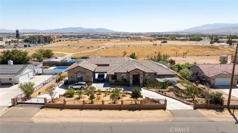18269 Manzanita