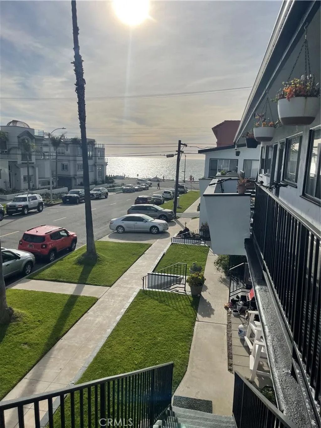 Photo of 1511 catalina Ave #H, Redondo Beach, CA 90277 (MLS # PV26072904)
