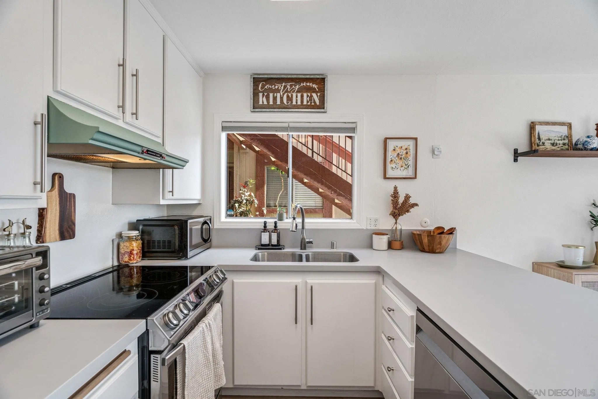 5553 Adobe Falls Road 1