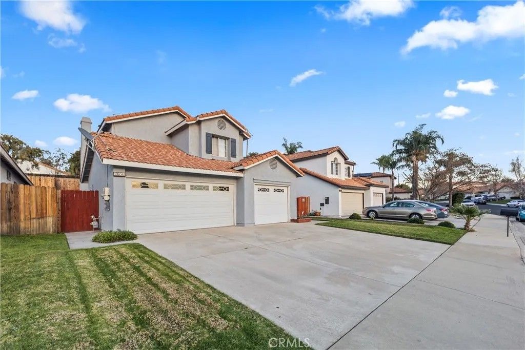 Photo of 10742 Mendoza Road, Moreno Valley, CA 92557 (MLS # OC26013752)