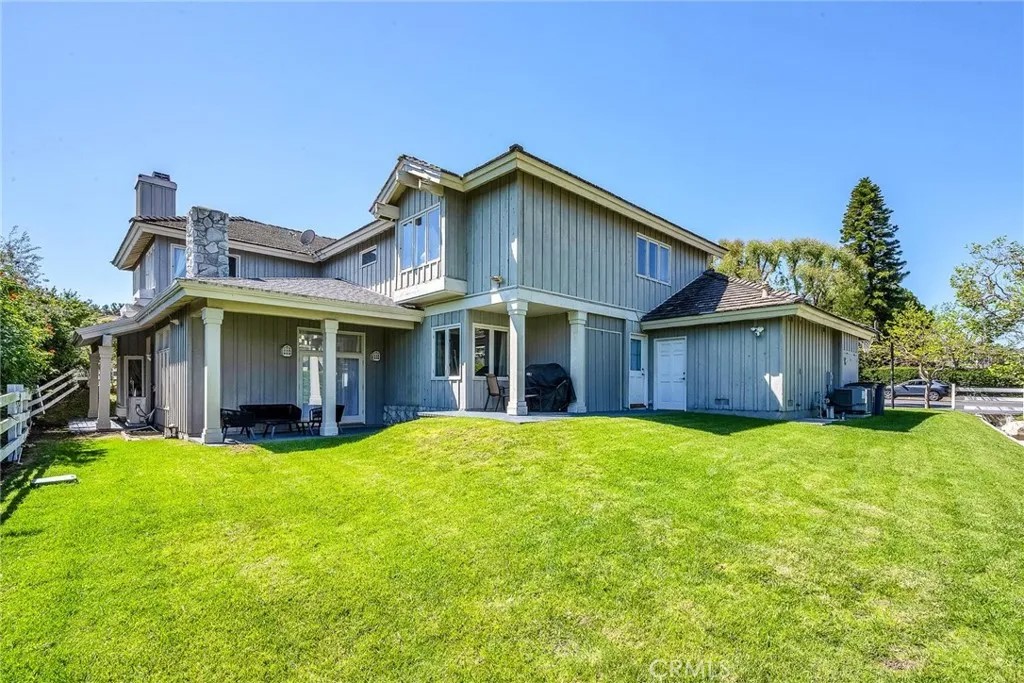 5 Colina Lane
