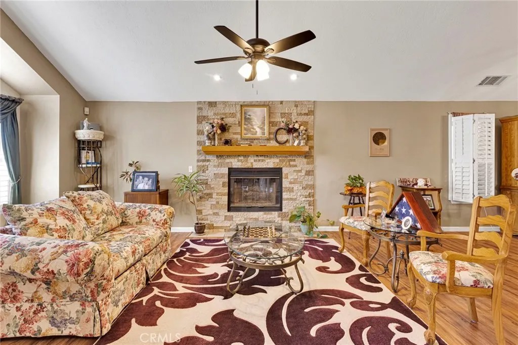15186 Little Bow Lane