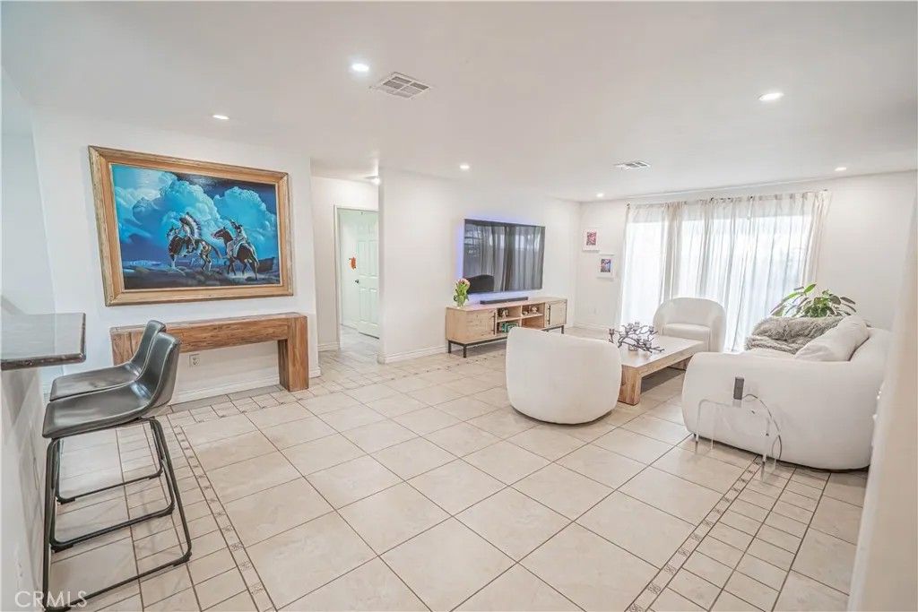 Photo of 15543 Dearborn, North Hills, CA 91343 (MLS # SR25279752)