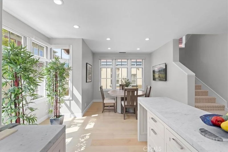 2534 Bungalow Place