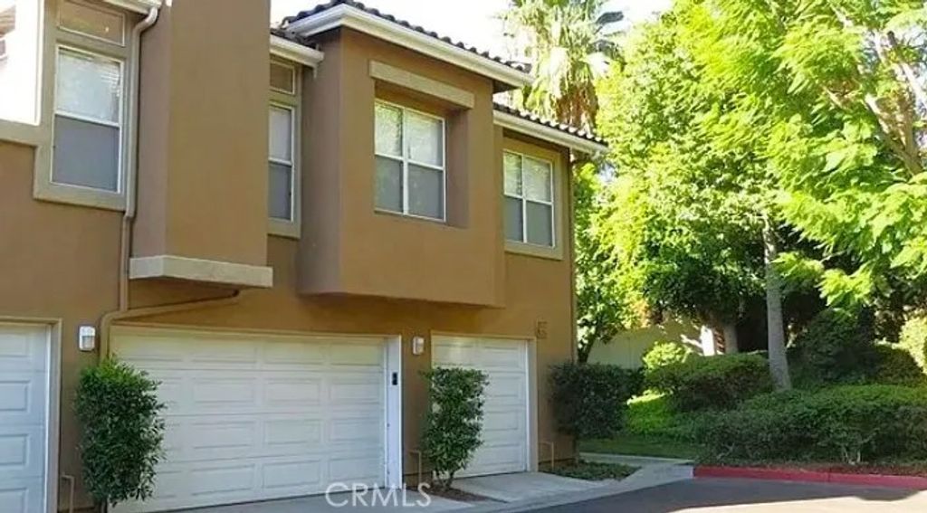 Photo of 28286 Pueblo Drive, Lake Forest, CA 92679 (MLS # OC26094461)