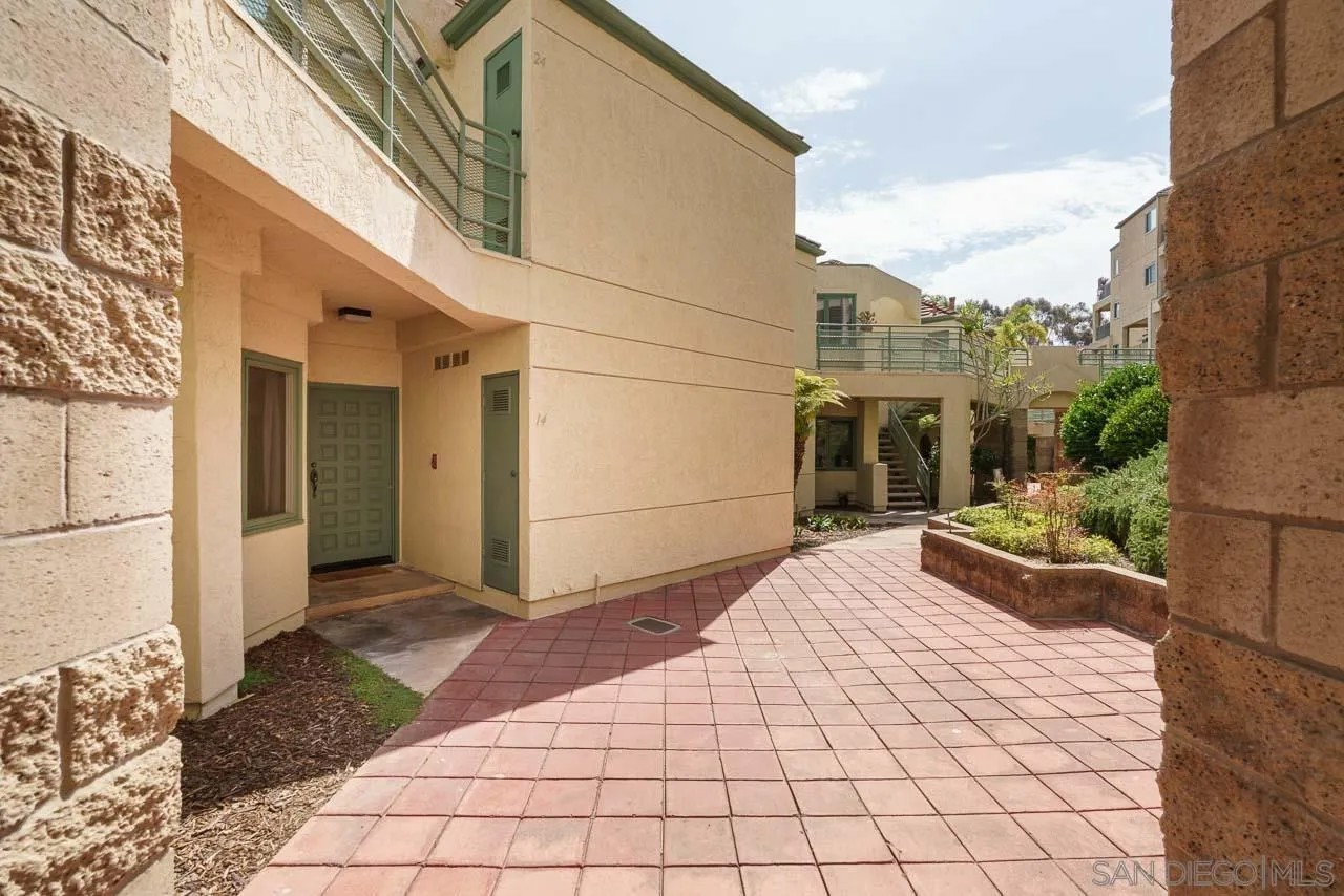 8158 Avenida Navidad Unit 14