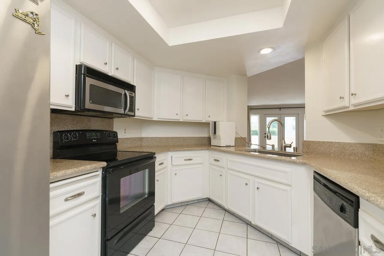 8158 Avenida Navidad Unit 14