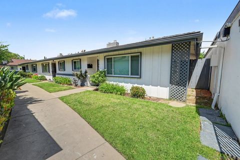 Photo of 818 E Washington Ave #C, Escondido, CA 92025 (MLS # 260009173)
