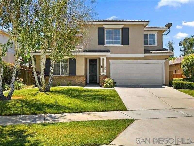 1586 Silver Cup CT