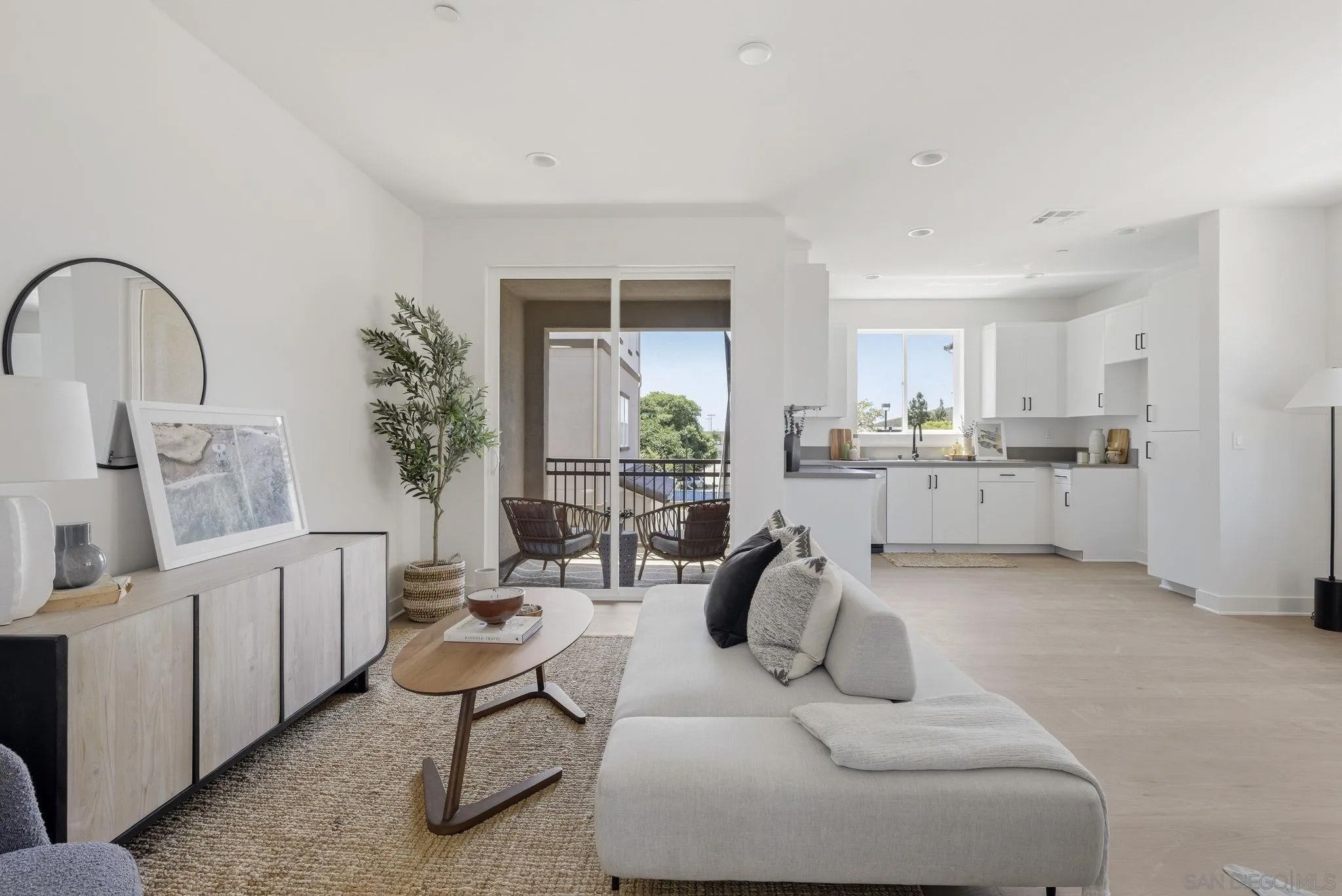 201 Sarina Ln