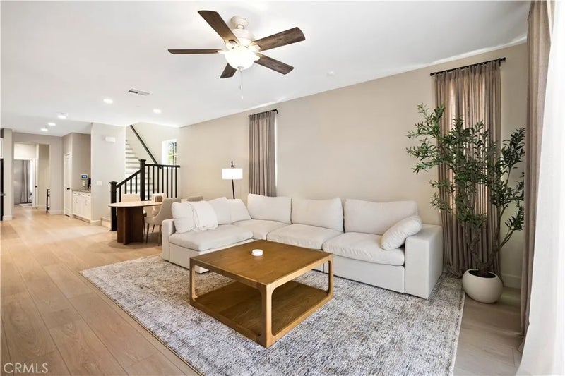 3363 E Pine Ridge