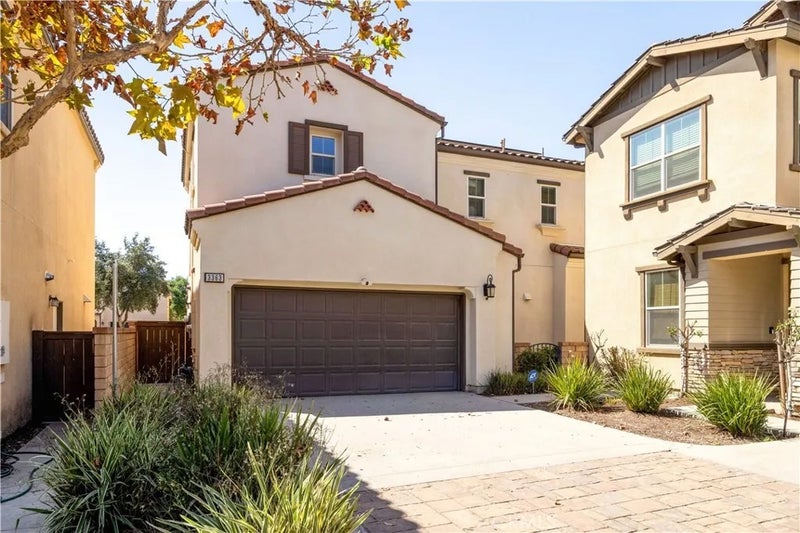 3363 E Pine Ridge