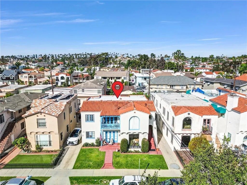 Photo of 223 Granada Ave, Long Beach, CA 90803 (MLS # OC26034435)