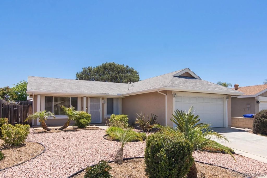 Photo of 10939 Avenida Del Gato, San Diego, CA 92126 (MLS # 260004824)