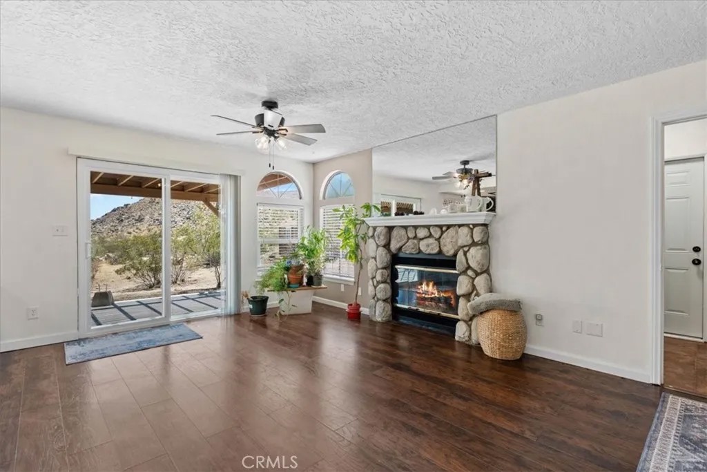 15984 Tinta Road