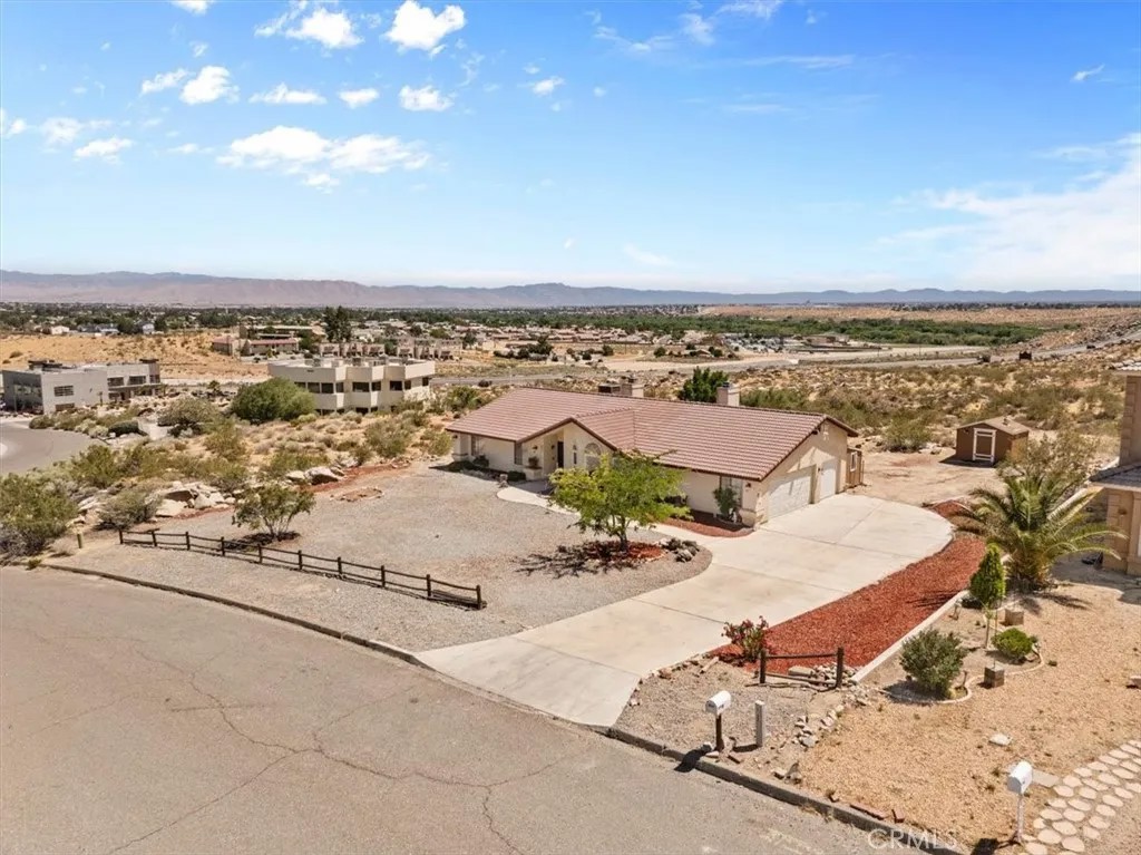 15984 Tinta Road