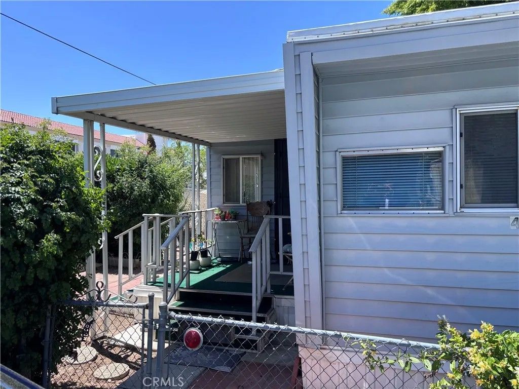 Photo of 37311 47th ST #40, Palmdale, CA 93552 (MLS # SR26097210)